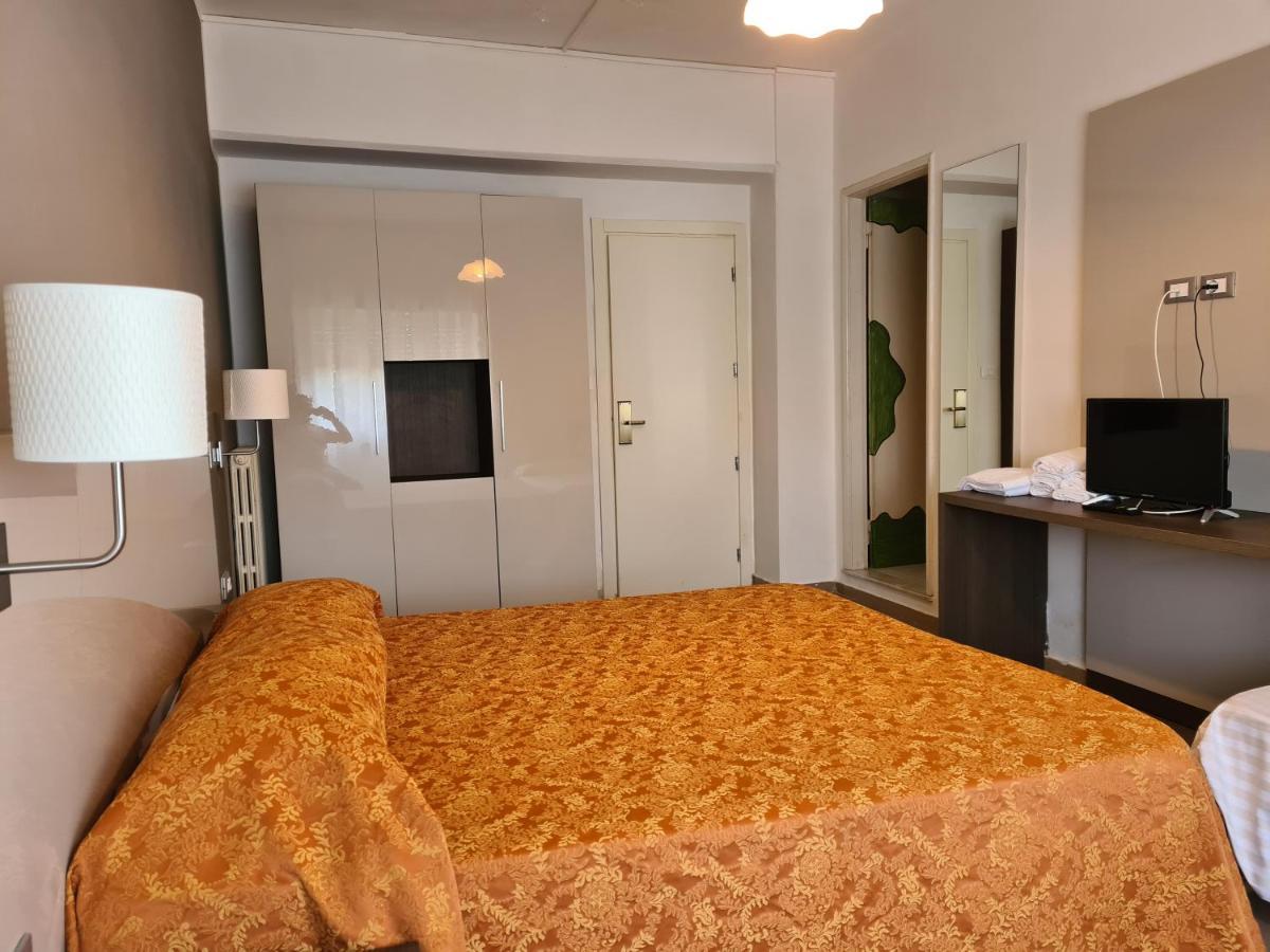 Hotel New Park 3*